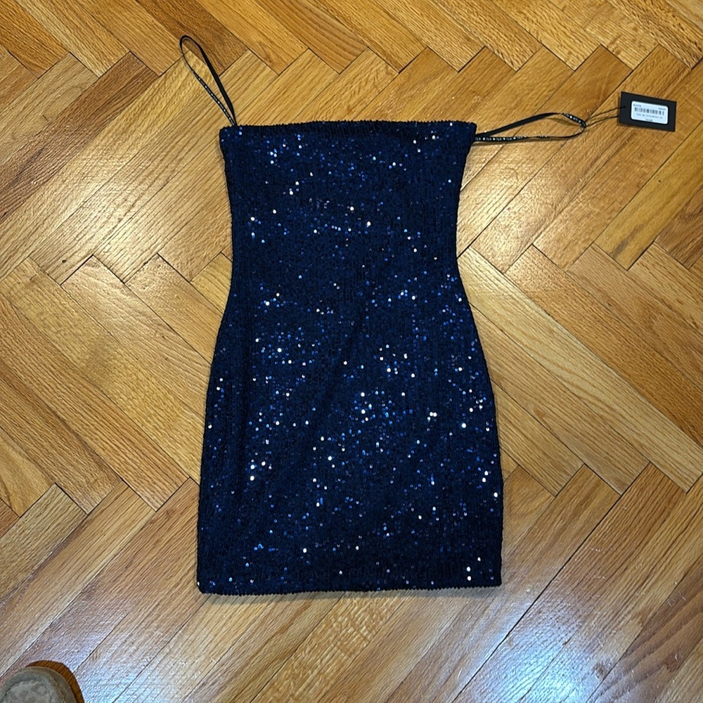 Katie J juniors size xs blue sequin dress tags on